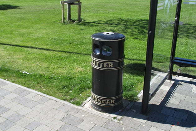 Cast iron litter bin