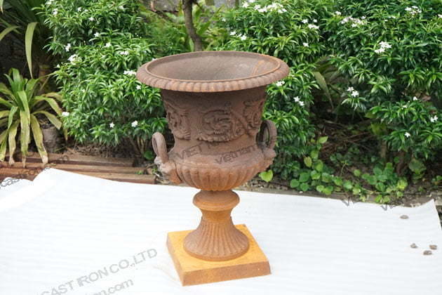 Cast iron urn planters are produced by Vietnam Cast Iron