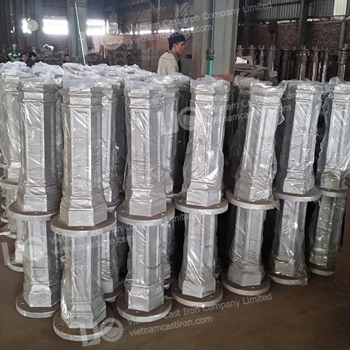 Customized Cast Aluminum Lamp Post, Cast Aluminum Lamp Post Base