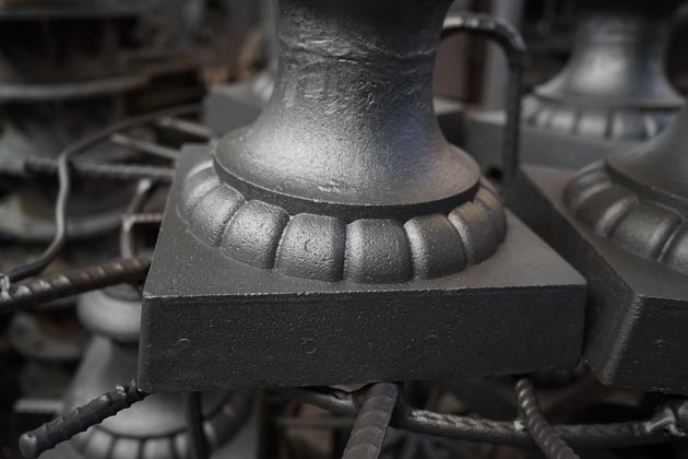 Cast iron urn planter finish