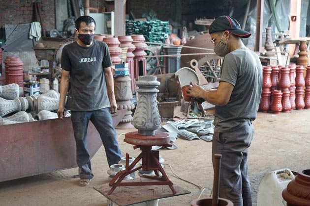 Coating lamppost part after machining