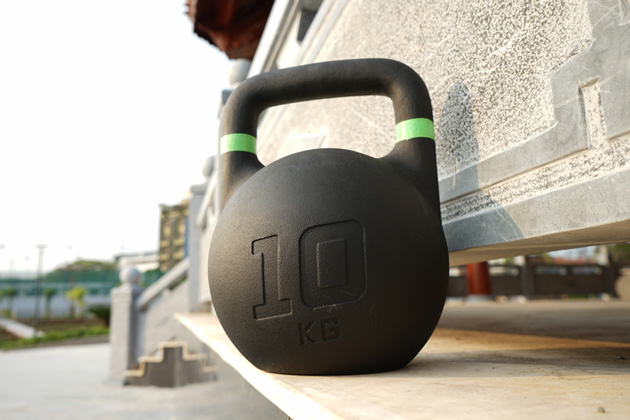 Premium powder coated kettlebell